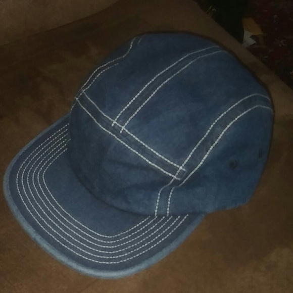 Supreme Fitted Rear Patch Camp Cap